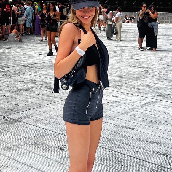 ellesheli